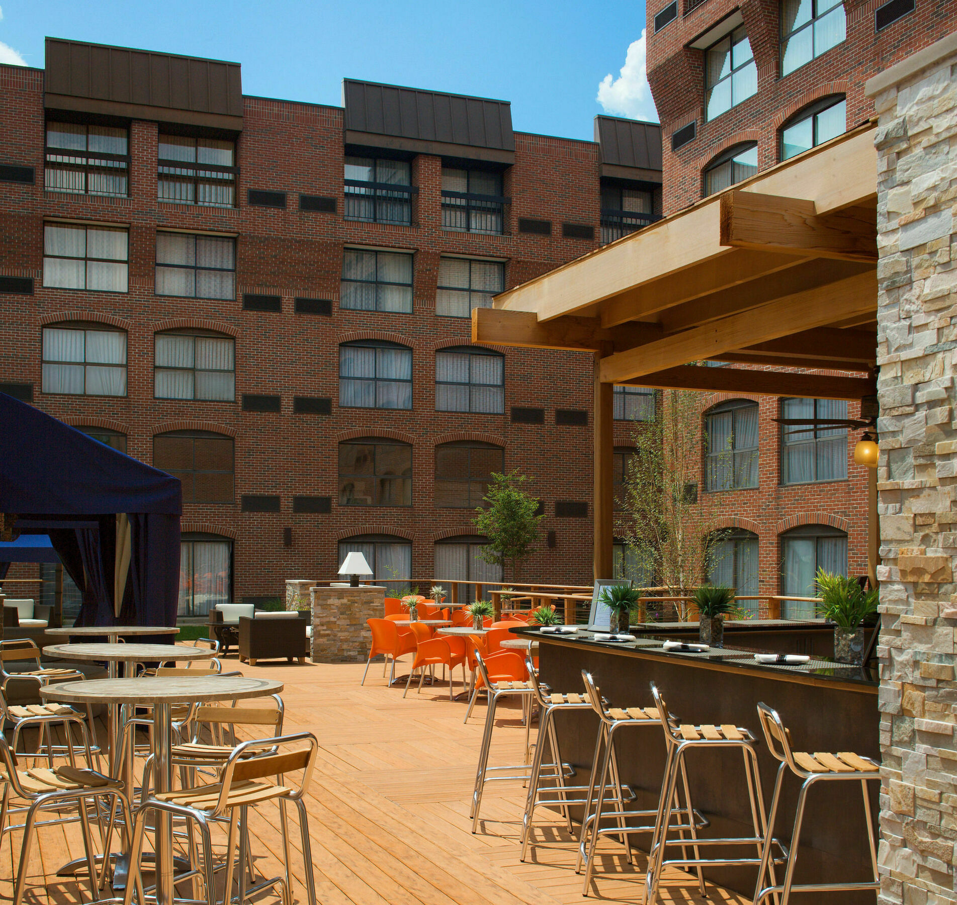 Marriott Downtown 4*